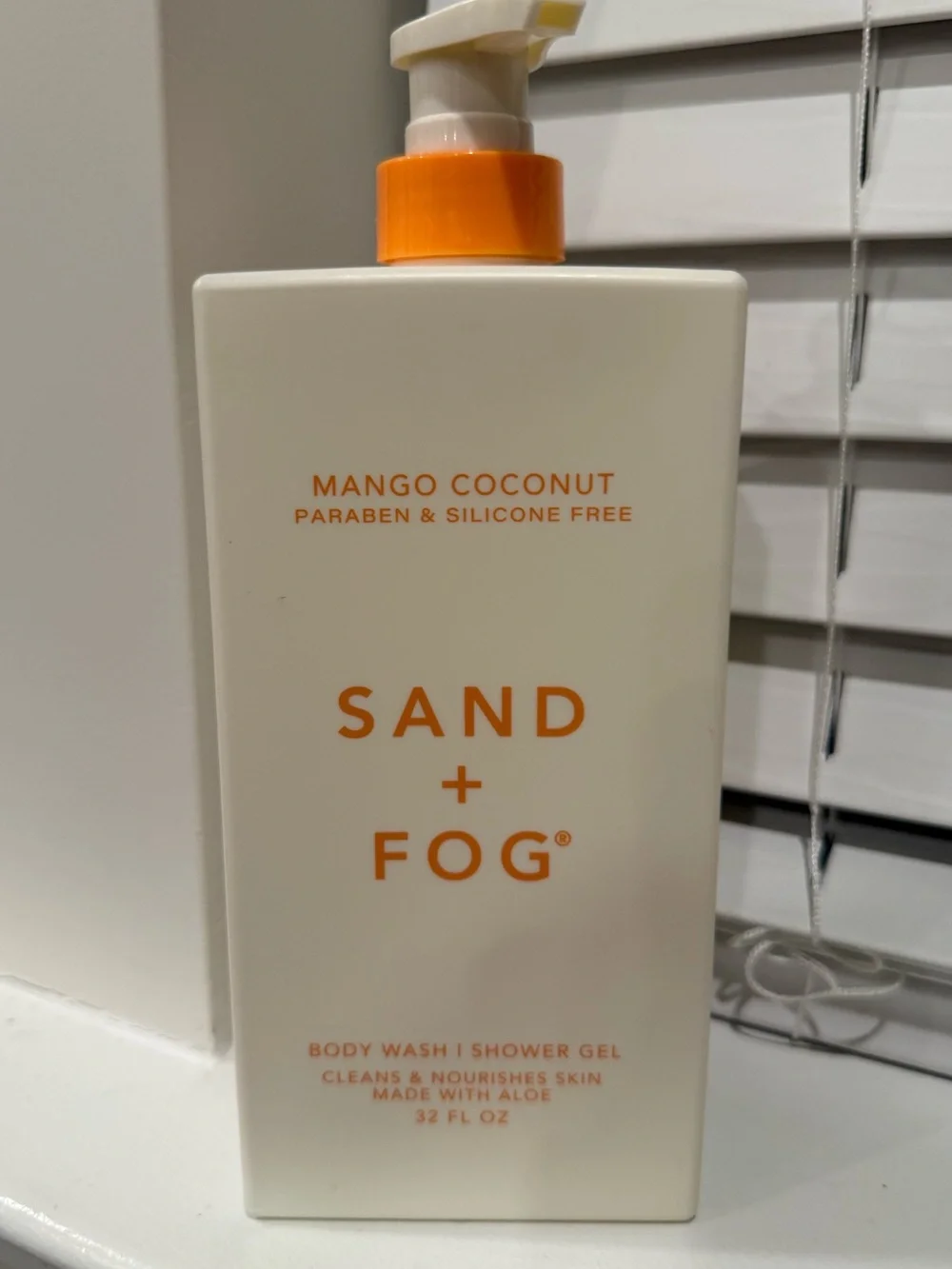 Sand + Fog | Mango Coconut Body Wash | 32 FL OZ 🥥